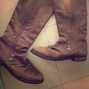 Steve Madden jockey boots